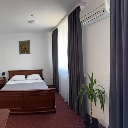 Hotel Complex Ukraine-3
